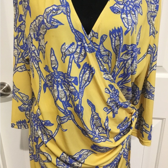 Am by Amelia wrapped dress size XL - Picture 2 of 7